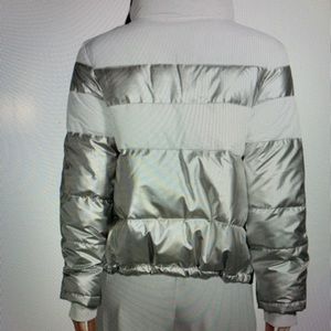 Sports illustrated Puffer jacket NWT
